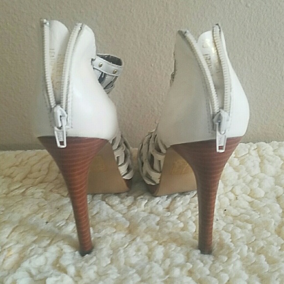 Bootie - Picture 5 of 7